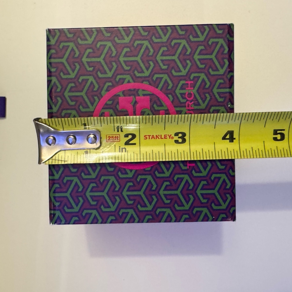 Five Small Tory Burch Boxes - Picture 2 of 9